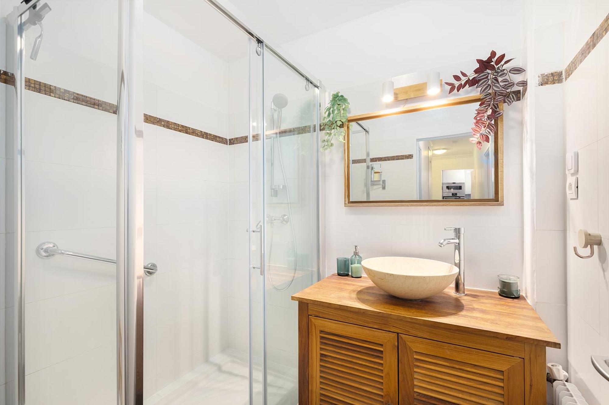 Cosy'N Paris - Parking Secure - Metro 14 - Wifi - Terrace - Premium Bedding Apartment Gentilly Exterior photo